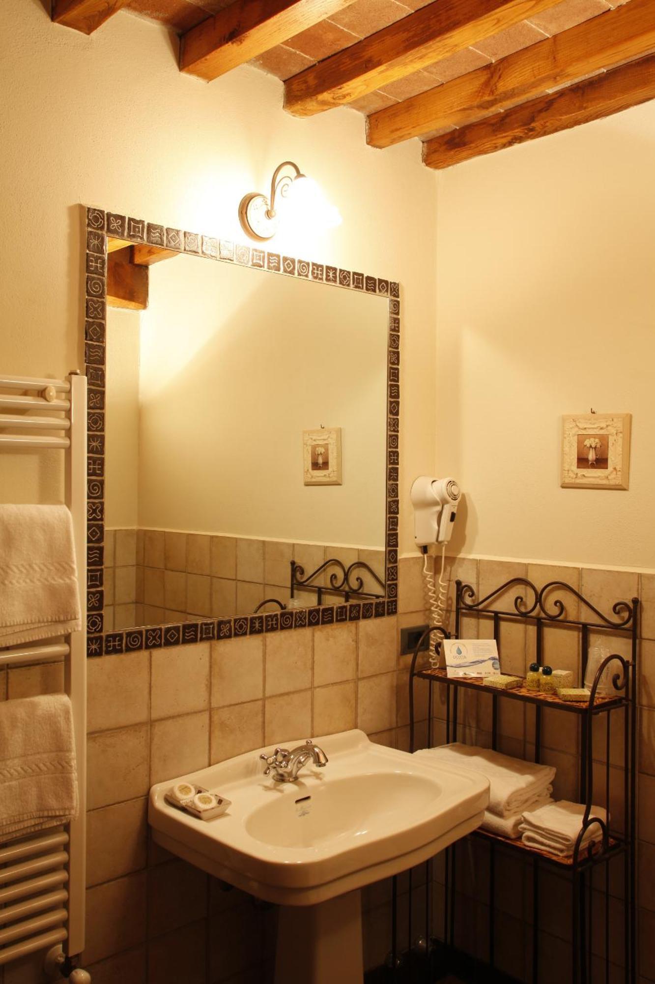 Bio Agriturismo La Bell'Antiglia Villa Montemerano Szoba fotó